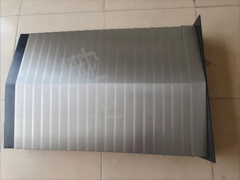 三面一体盔甲防护罩